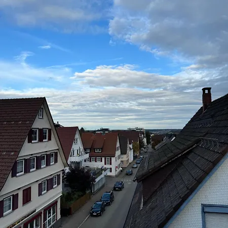 Dachgeschosstraum Appartamento *